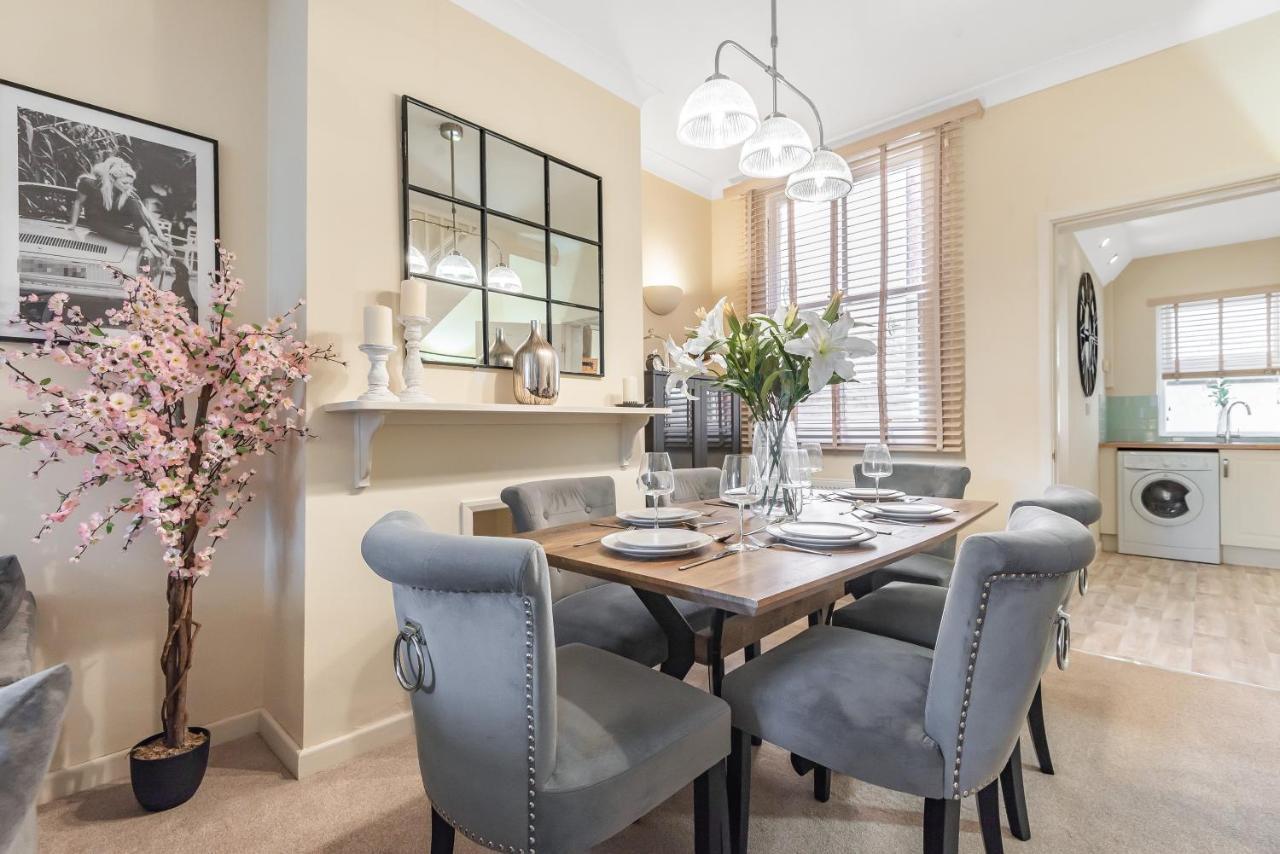 Chester City Centre Cottage, Sleeps 6 With Free Parking Eksteriør billede